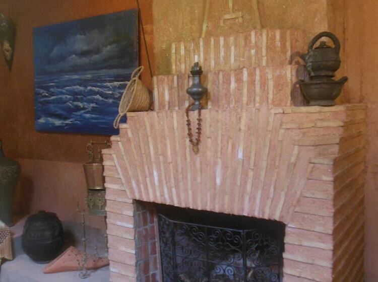 تختخواب و صبحانه Kasbah Du Peintre