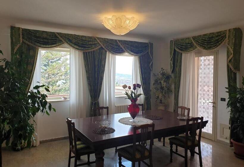 تختخواب و صبحانه Villa Francesca