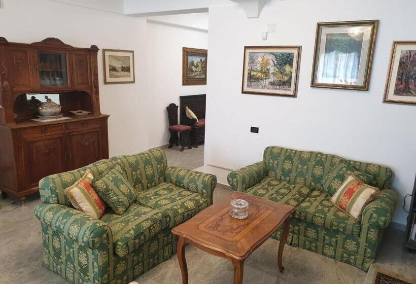 تختخواب و صبحانه Villa Francesca