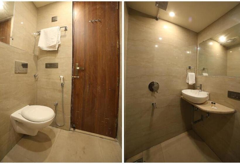 هتل Status Inn