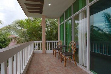 هتل Sea Forest Beach Resort