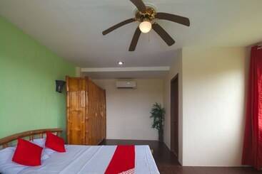 هتل Sea Forest Beach Resort