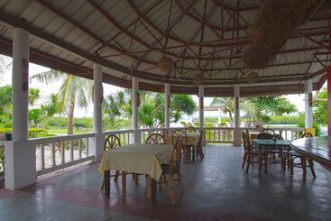 هتل Sea Forest Beach Resort