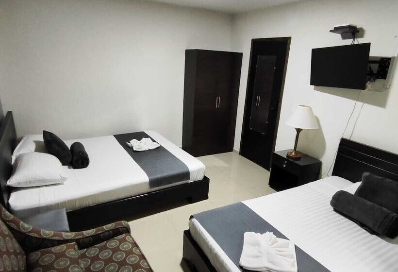 هاستل International Hotel Medellín