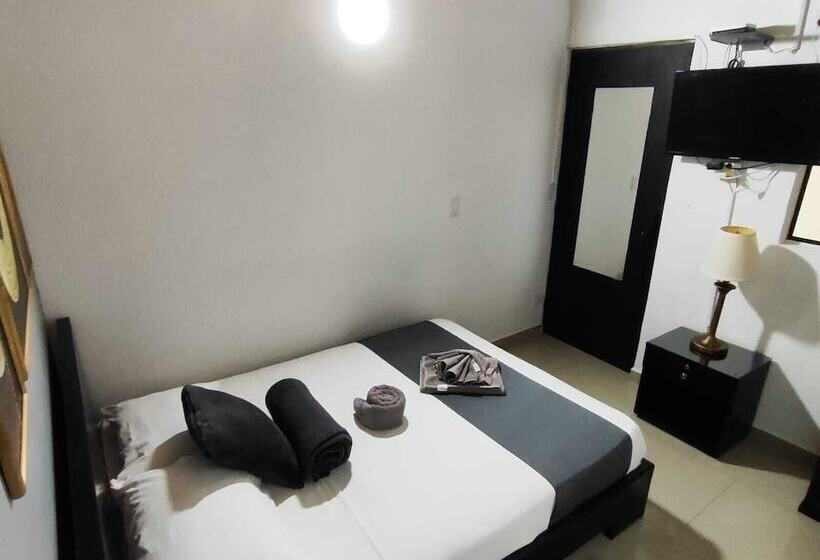 هاستل International Hotel Medellín