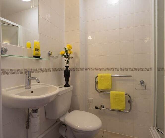 بنسيون En Suite Rooms & Apartments Sheffield