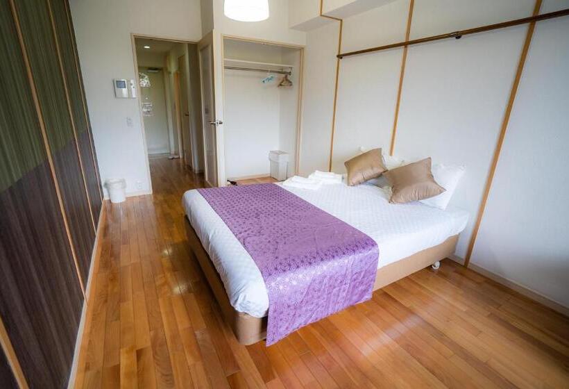 بنسيون Spresso Namba Parks Street