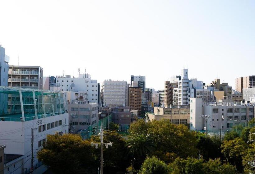 بنسيون Spresso Namba Parks Street