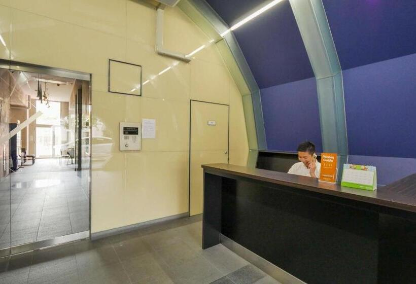 بنسيون Spresso Namba Parks Street