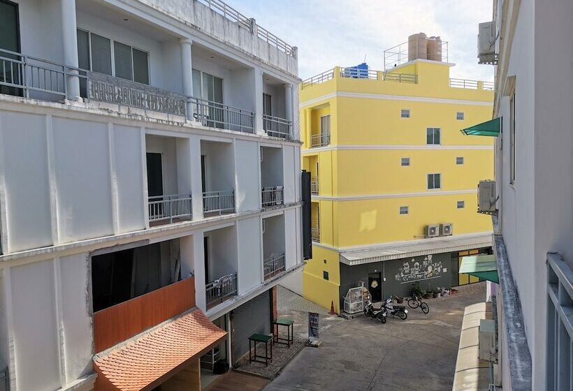 پانسیون Sure Guesthouse