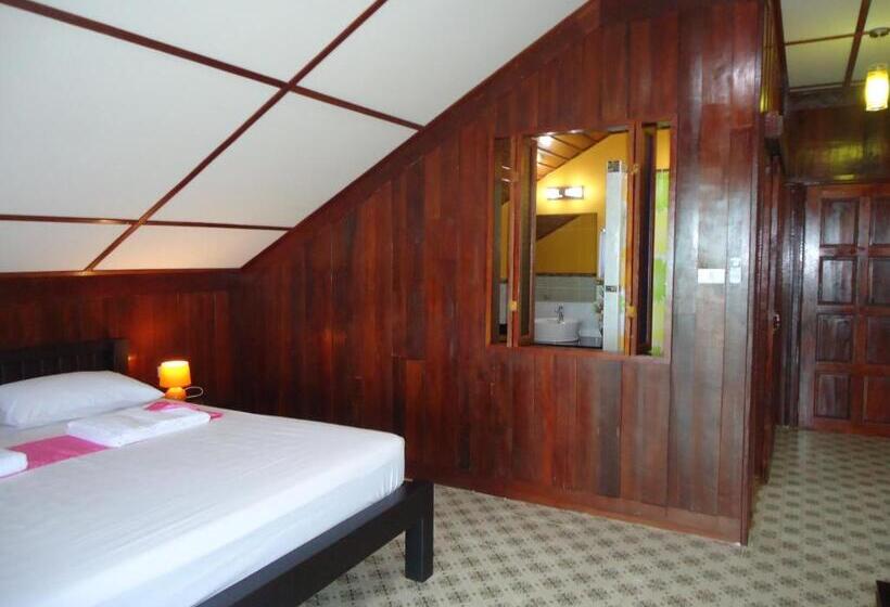 هاستل Sea Breeze House, Naiplao Beach