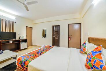 Fabhotel K7 Trends With Pool, Baga Beach Nr Baga Beach