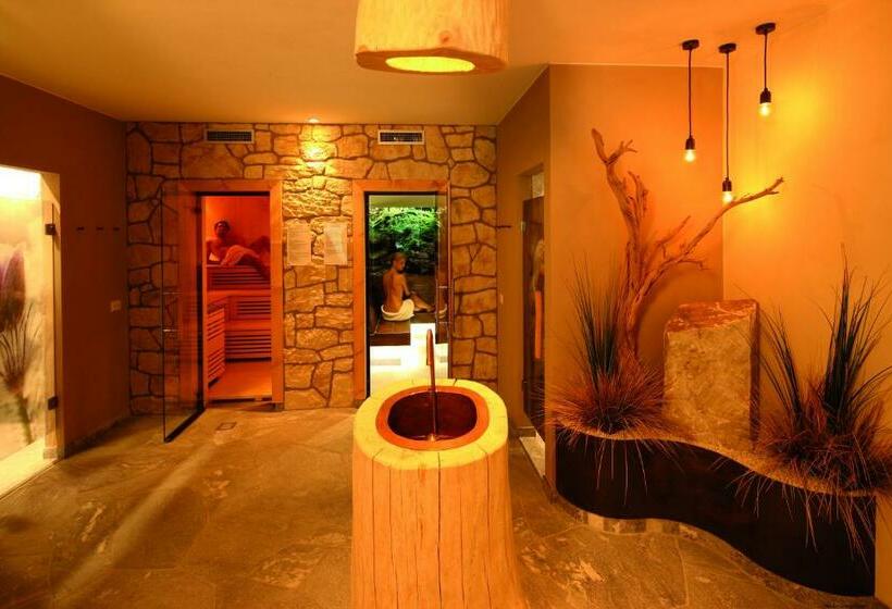 B&b Hotel Mirabel