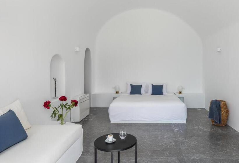 هتل Chelidonia Luxury Suites