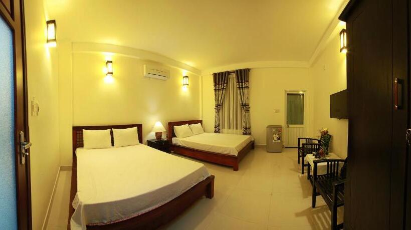 هتل Sunrise Homestay