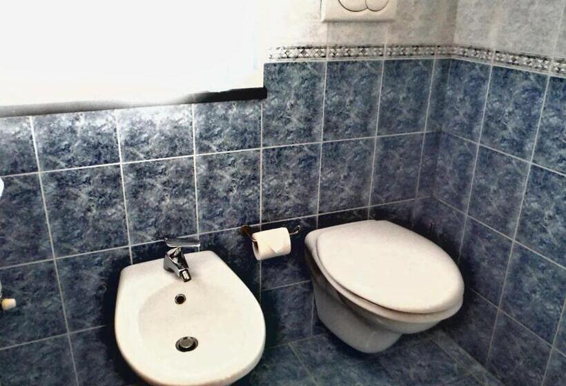 فندق Villa Flora