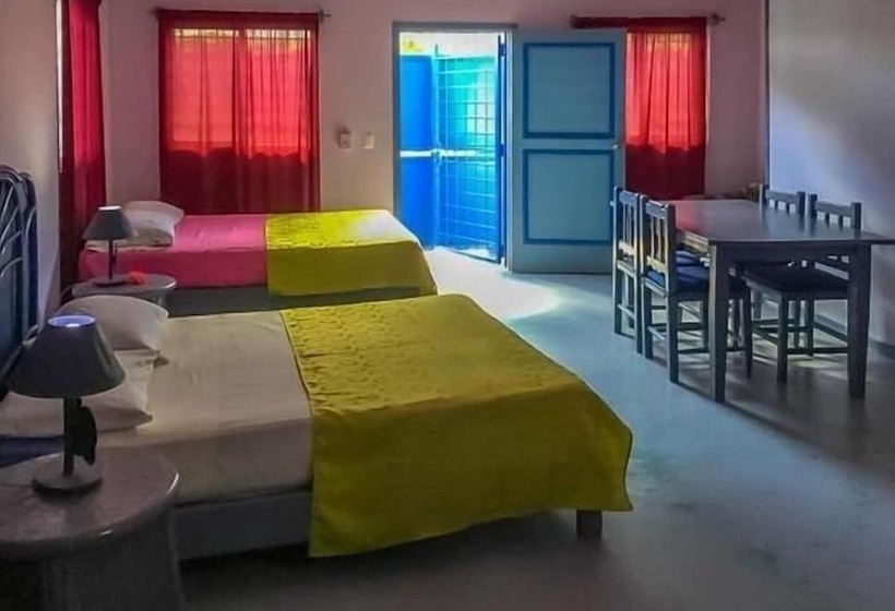 Il Triangolo Hostel