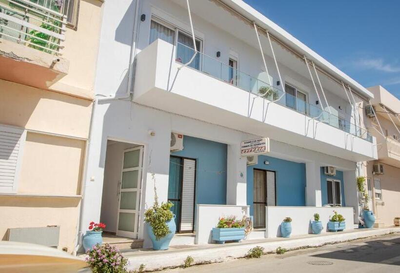 پانسیون Eftihia Studios