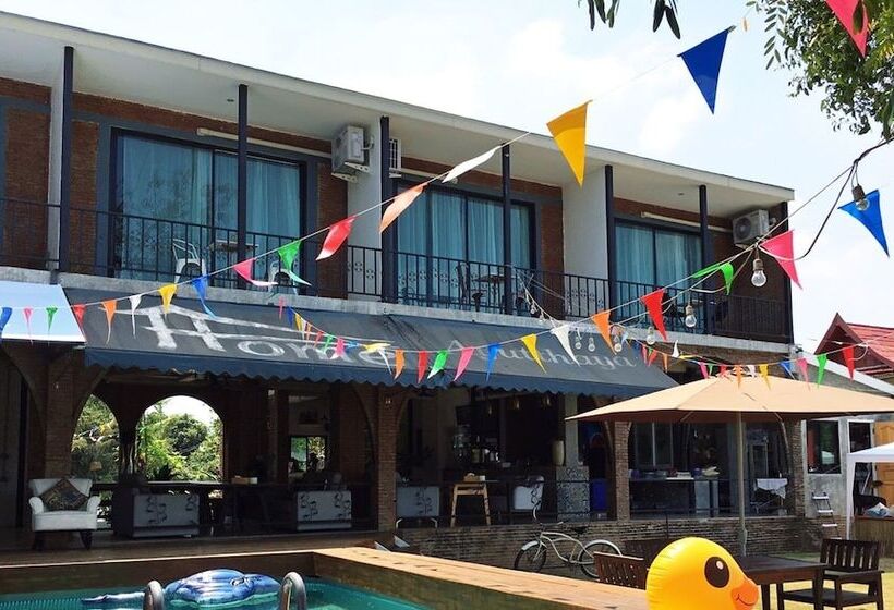 پانسیون Home Ayutthaya