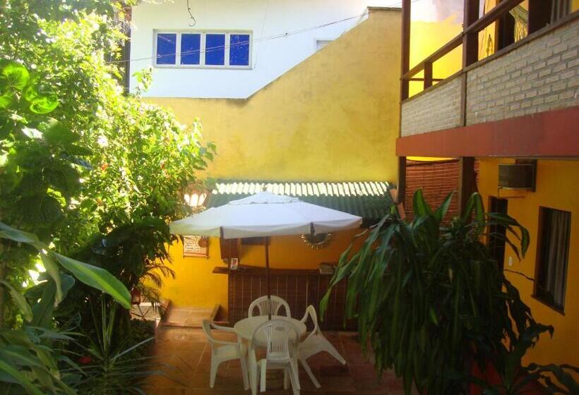 Pensão Pousada Caravelas