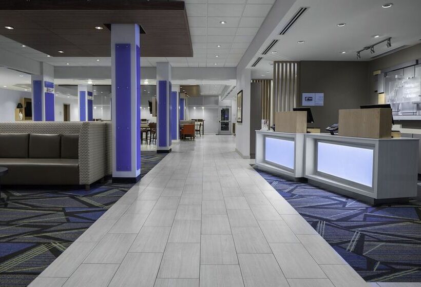 هتل Holiday Inn Express & Suites Griffin