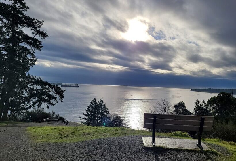 هتل Hov B&b House  Hospitality Ocean View Victoria