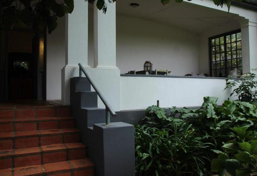 ホテル Jan Harmsgat Country House