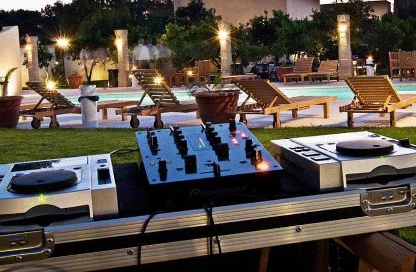 호텔 Masseria Li Campi