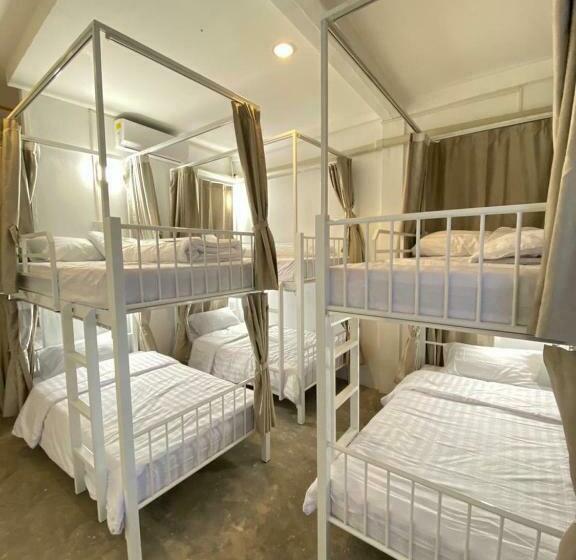 Tt Hostel