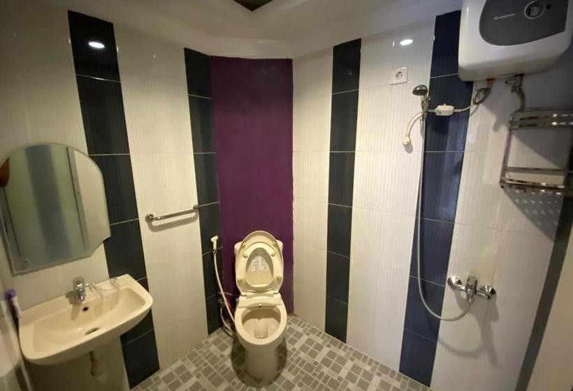 בית מלון כפרי Djaboerigin Mongonsidi Guest House