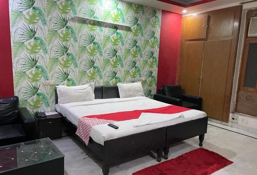 Отель Oyo 79815 Stay Inn