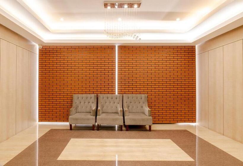 هتل Prism   A Boutique
