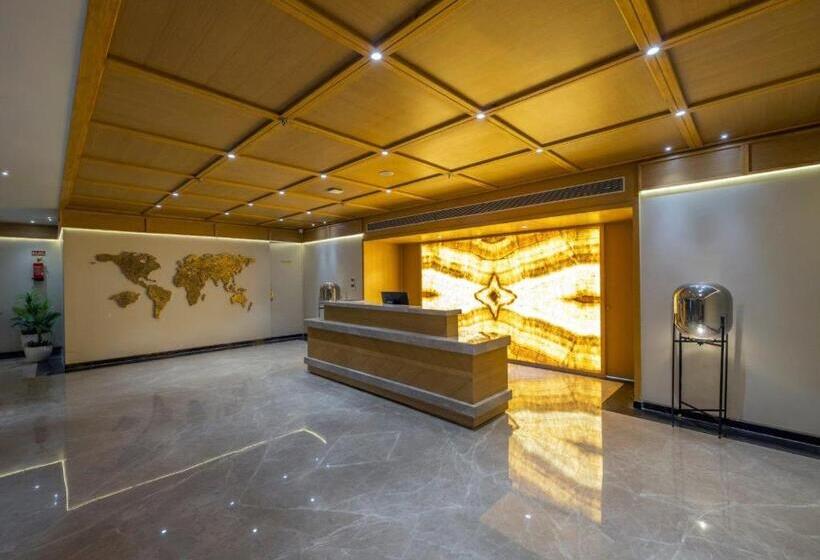 Отель Sarovar Portico Morbi