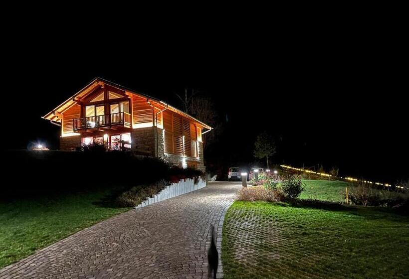 B & B Chalet Plan