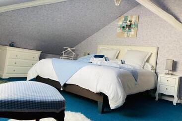 تختخواب و صبحانه Domaine La Jam