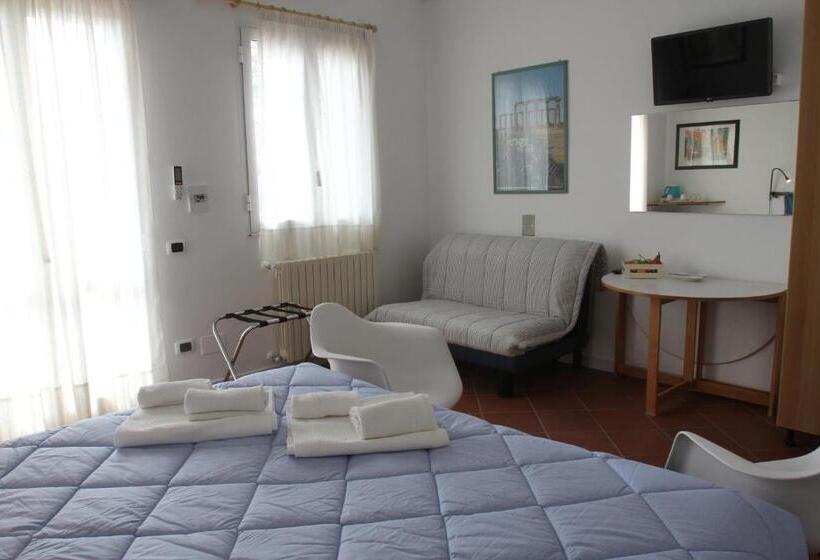 هتل Agriturismo Casa Ricotta