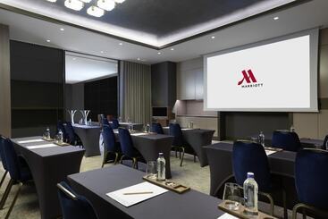 هتل Izmir Marriott