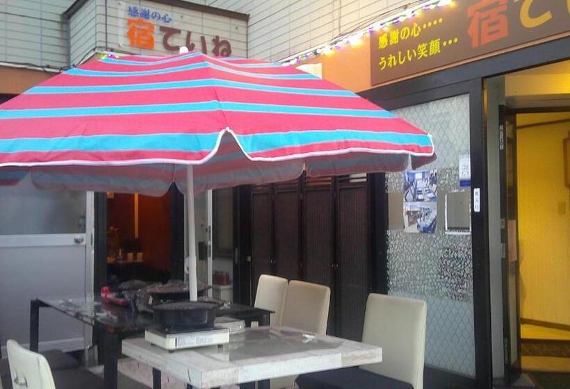 פנסיון 宿ていね