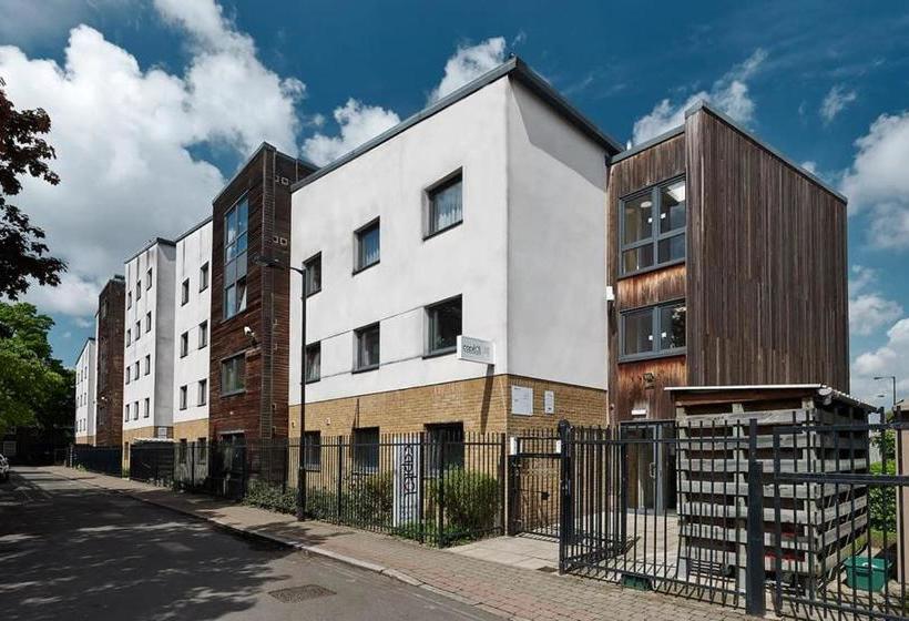 הוסטל Zeni Ensuite, In London