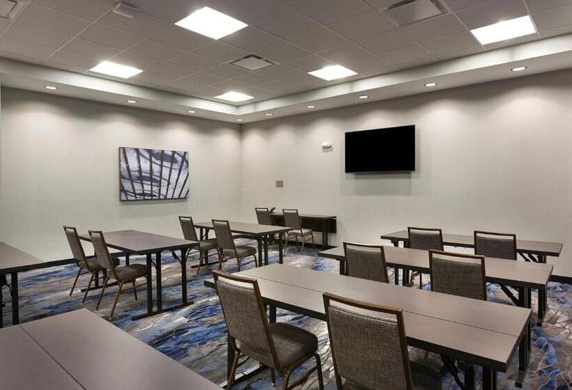 فندق Fairfield By Marriott Inn & Suites Statesville