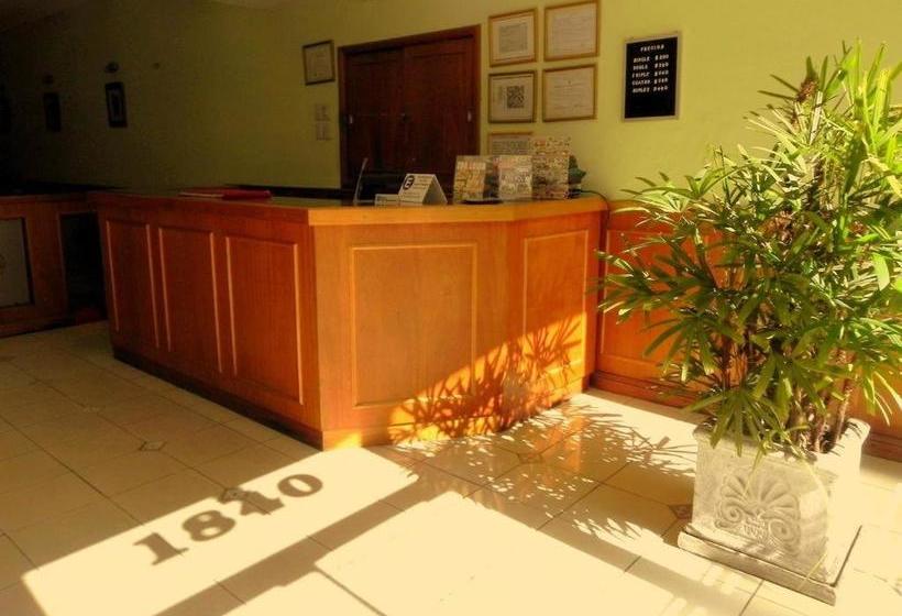 Gran Hotel Oriental