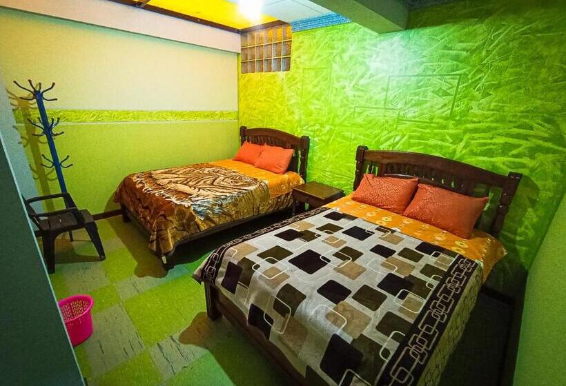 پانسیون Hostal Real Gala