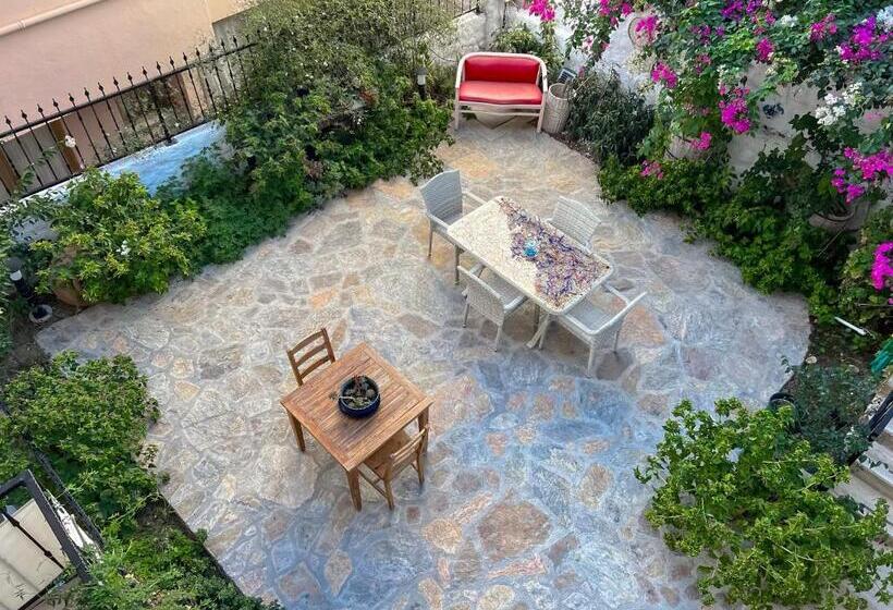 Azize Palas Apart Otel