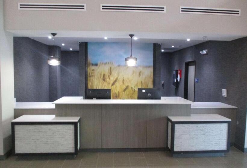 هتل Best Western Plus Mcpherson