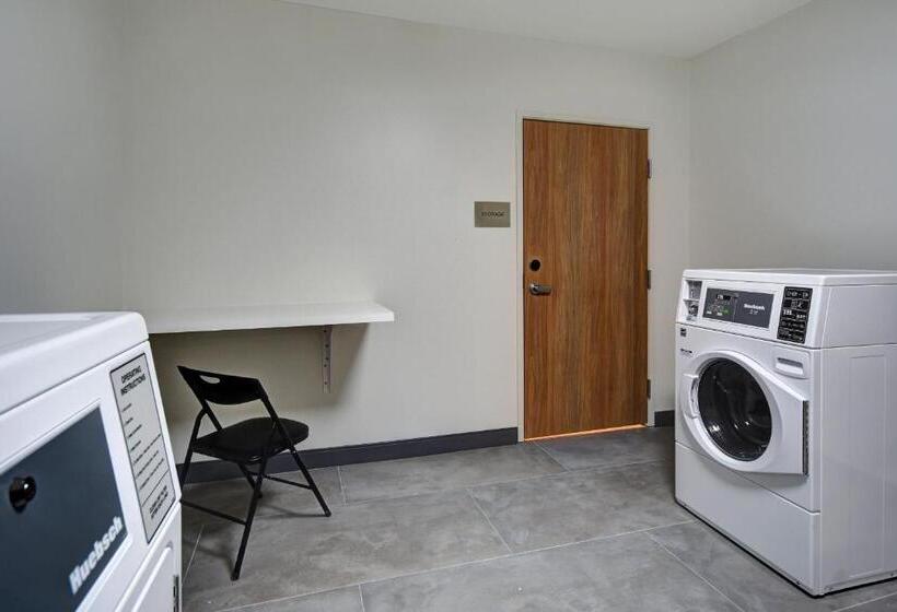 هتل Fairfield By Marriott Inn & Suites Grand Rapids Wyoming