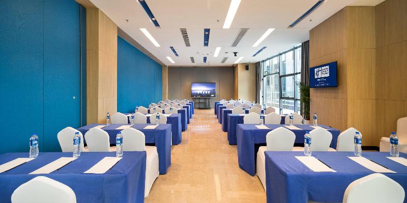 هتل Holiday Inn Express Shenzhen North Station By Ihg