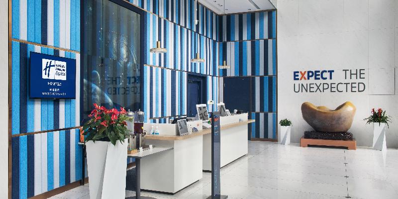 هتل Holiday Inn Express Shenzhen North Station By Ihg