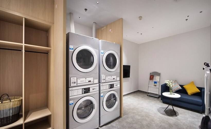 هتل Holiday Inn Express Shenzhen North Station By Ihg