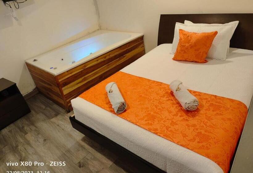 هتل Kristal Ferial