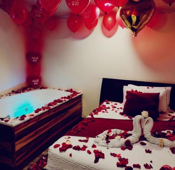 هتل Kristal Ferial